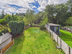 Photo 30- click for photo gallery